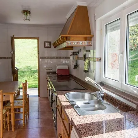 La Veguina Feriehus Santillan