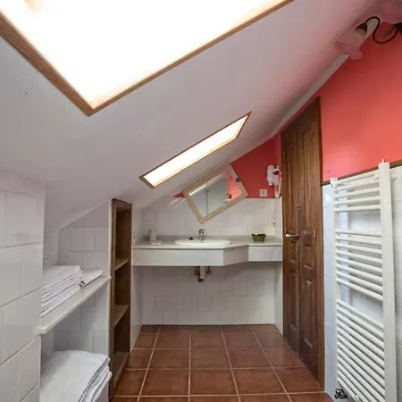 La Veguina Santillan